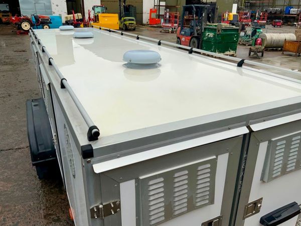 LINTRAN GRP DOG TRANSPORTER TRAILER...1536. 320913044