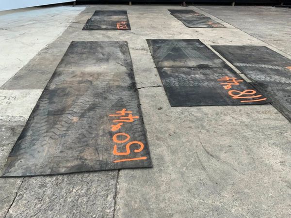 ASSORTED RUBBER BELT / CONVEYOR MATTING. 321199858