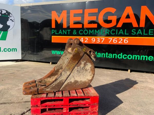 24" DIGGING BUCKET...80mm PINS.......1394T 321336049