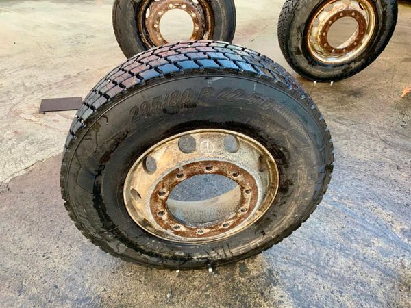 Volvo FMX Bf Goodrich Alcoa Rims / Tyres. 321761154