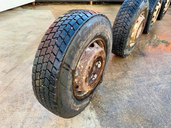 Volvo FMX Bf Goodrich Alcoa Rims / Tyres. 321761169