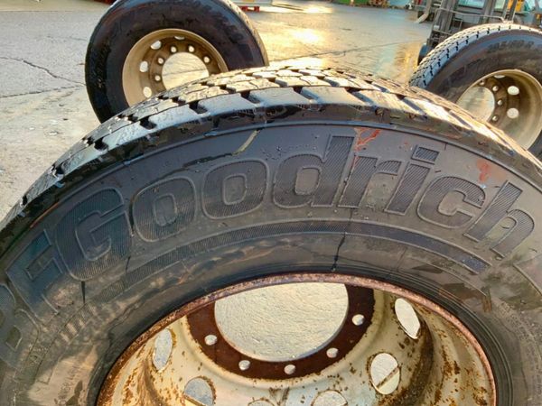 Volvo FMX Bf Goodrich Alcoa Rims / Tyres. 321761179