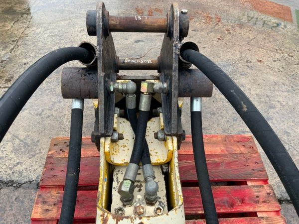 FURUKAWA F6 BREAKER.....45mm PINS..........81V 321772049
