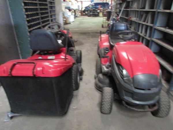 Second hand tractor lawnmower hotsell