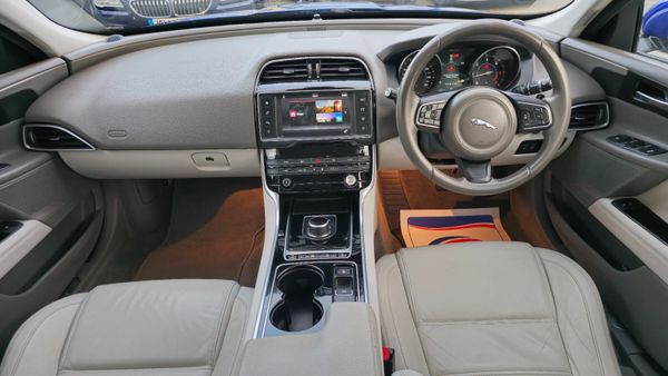Jaguar XE 2016 Warranty included AA APPROVED 322009523