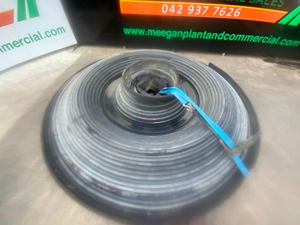 RUBBER CONVEYOR MATTING.......22mm.......1145.. 322201648