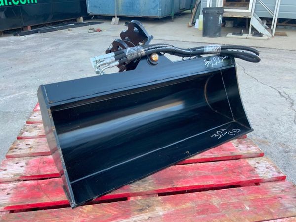 NEW 32" TILTING BUCKET....25mm PINS........220w.. 322234435