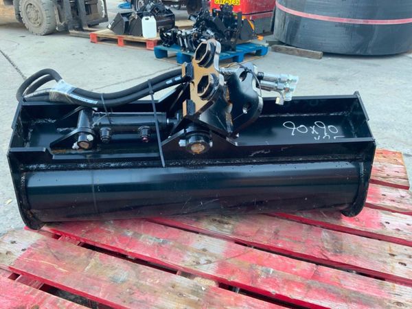 NEW 32" TILTING BUCKET....25mm PINS........220w.. 322234441