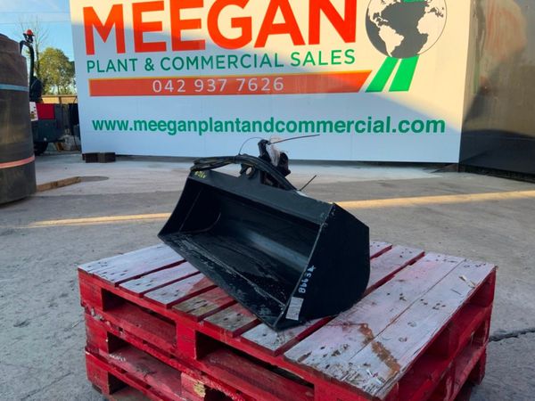 40" TILTING FINISHING BUCKET....25mm PINS...216w. 322294144