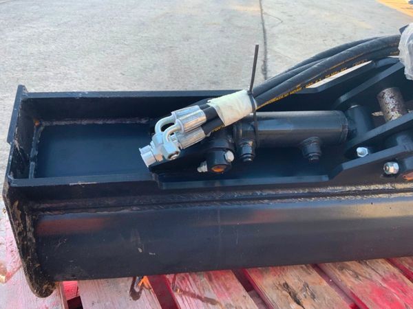 40" TILTING FINISHING BUCKET....25mm PINS...216w. 322294146