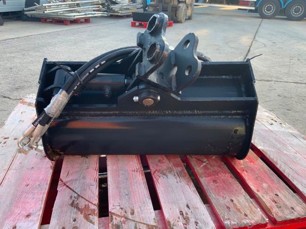 24" MEVA TILTING BUCKET....25mm PINS......218w. 322292094