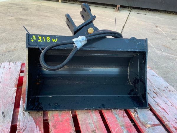 24" MEVA TILTING BUCKET....25mm PINS......218w. 322292098