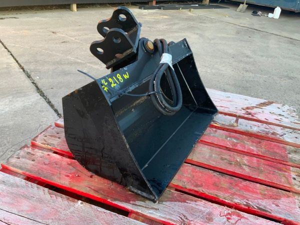 24" MEVA TILTING BUCKET....25mm PINS......218w. 322292091