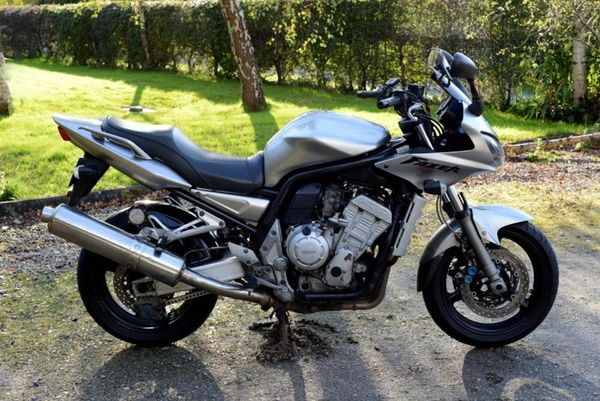 fzs1000 1 Ad in Motorbikes For Sale in Ireland DoneDeal