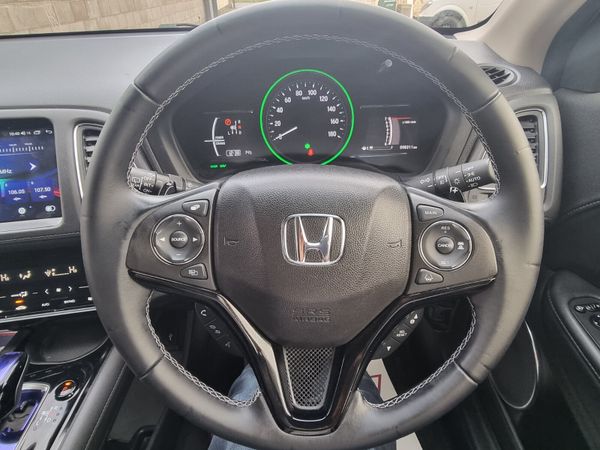 2018 HONDA VEZEL 1.5 HYBRID SPORTS AUTOMATIC 322851246