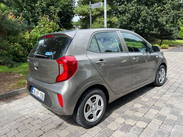Kia Picanto 2018 322894528