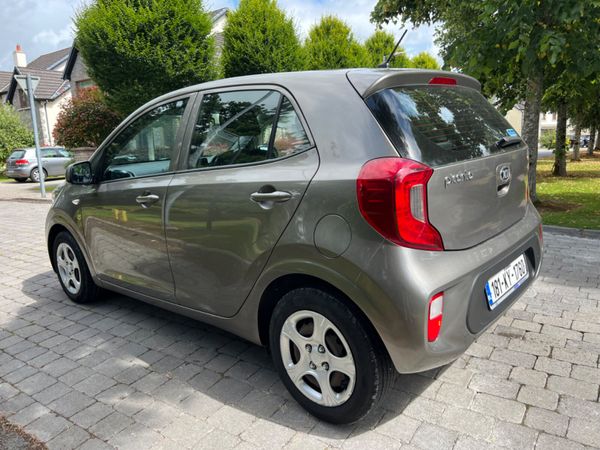 Kia Picanto 2018 322894529