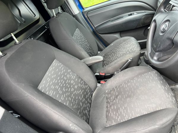 Opel Combo 2017 NEW DOE VAT DOCKET 322890945