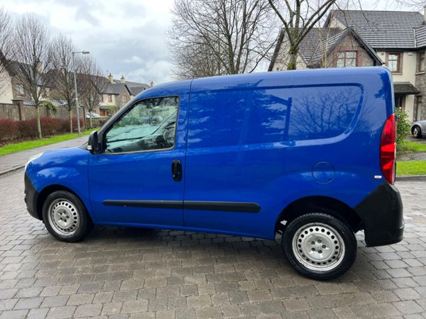Opel Combo 2017 NEW DOE VAT DOCKET 322890963