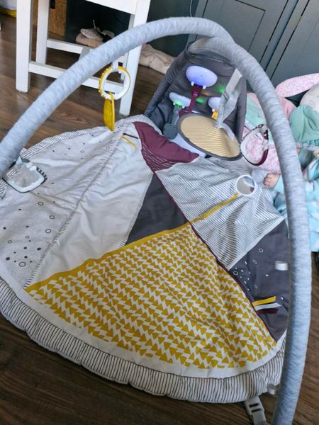 Playmat for sale in Co. Meath for 35 on DoneDeal