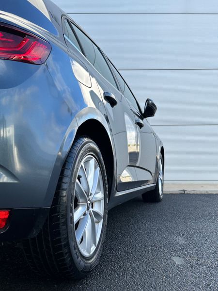 Renault Megane 323121712