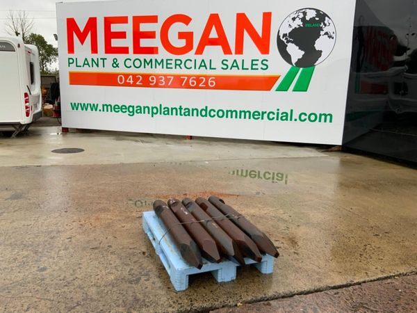 20 TON  BREAKER / HAMMER CHISELS....135mm...913 323239329