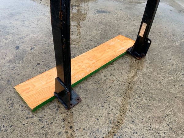 THWAITES DUMPER ROLL BAR......ROPS....5 - 9 ton. 323247579