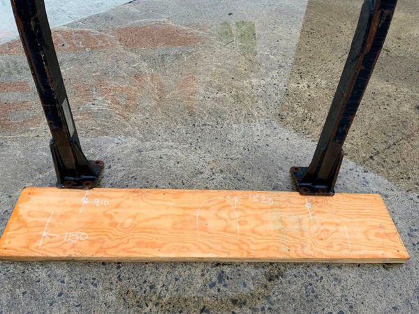 THWAITES DUMPER ROLL BAR......ROPS....5 - 9 ton. 323247583