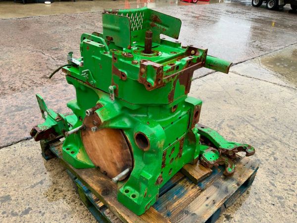 JOHN DEERE 6920 BACK END PARTS / ARMS. 323242339