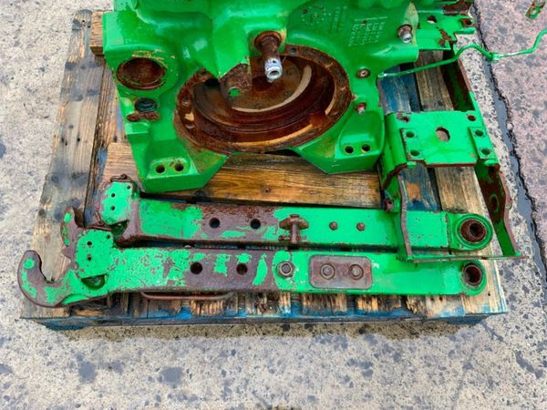 JOHN DEERE 6920 BACK END PARTS / ARMS. 323242344