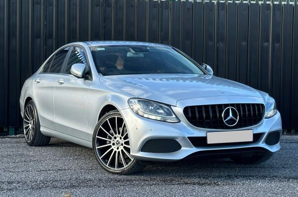 Mercedes-Benz C220d 323427162