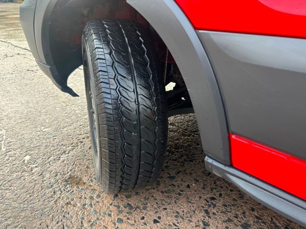 Ford Transit 2019 Drop Side With Tail Light 323615464