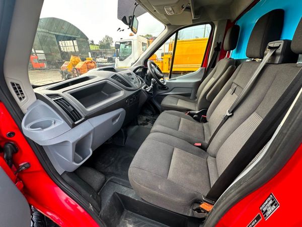 Ford Transit 2019 Drop Side With Tail Light 323615465