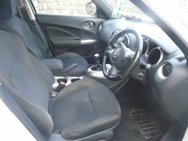 Nissan Juke 2013 323619085