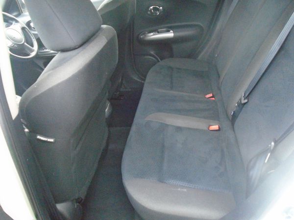 Nissan Juke 2013 323619096