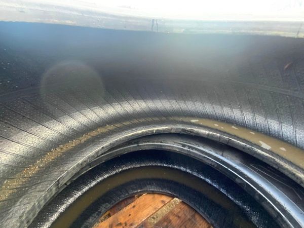 PART WORN 24" TELEPORTER TYRES.........244. 323610667