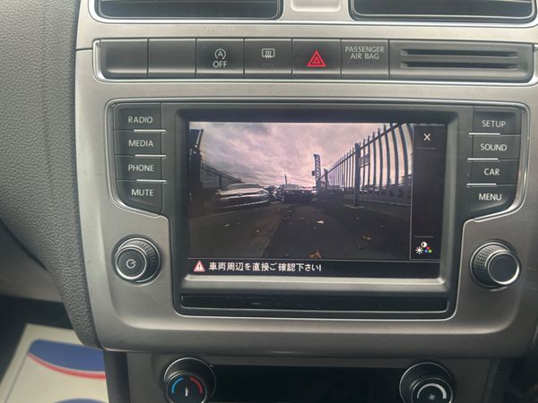 Volkswagen polo 2015 Automatic 323713679