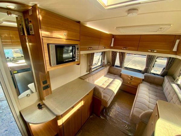 2015 COMPASS CORONA 462 CARAVAN.....2 BERTH. 323763687