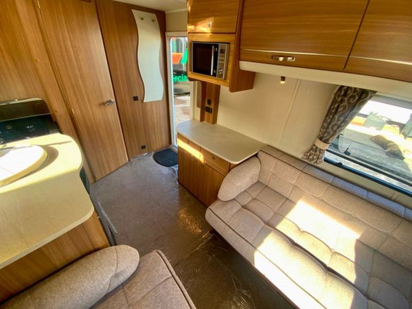 2015 COMPASS CORONA 462 CARAVAN.....2 BERTH. 323763683