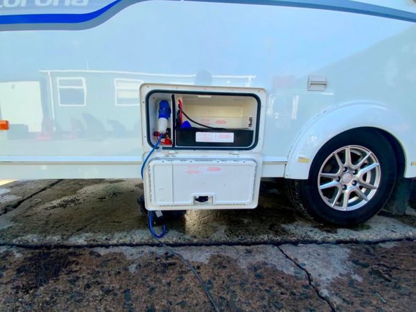 2015 COMPASS CORONA 462 CARAVAN.....2 BERTH. 323763691