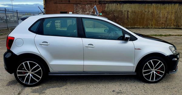 2015 Volkswagen Polo GTI Top Specs 323782428