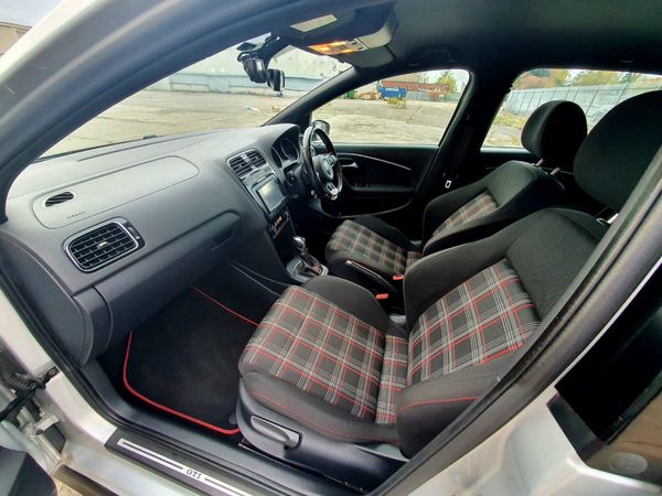 2015 Volkswagen Polo GTI Top Specs 323782435
