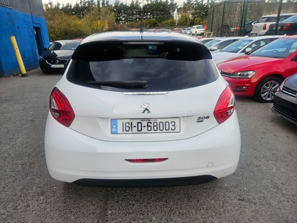 2016 Peugeot 208 Automatic 1.2/ Style 323968281