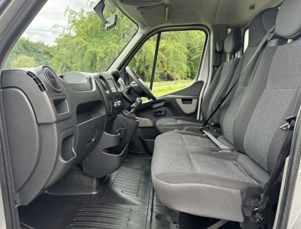 2019 Vauxhall Movano Curtainside 334009704
