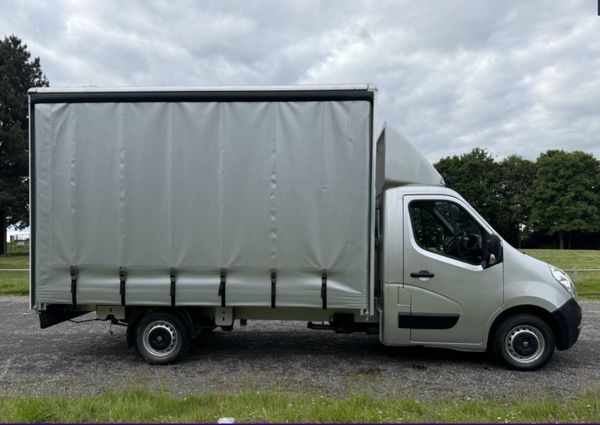 2019 Vauxhall Movano Curtainside 334009705