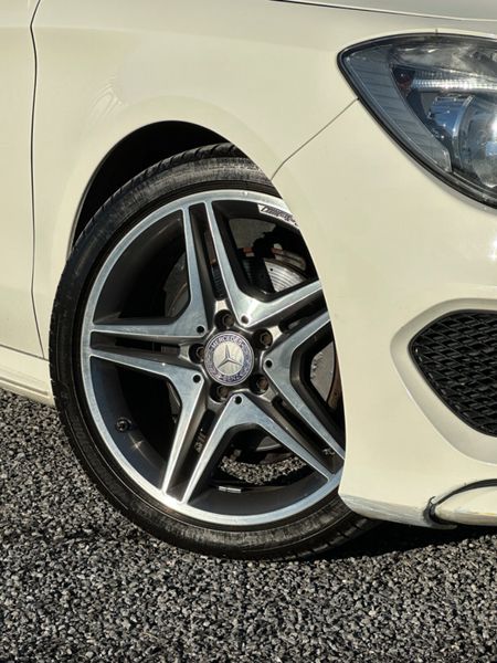Mercedes-Benz CLA180d AMG *Immaculate 334019965
