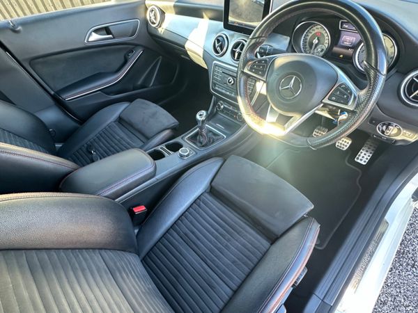 Mercedes-Benz CLA180d AMG *Immaculate 334019963