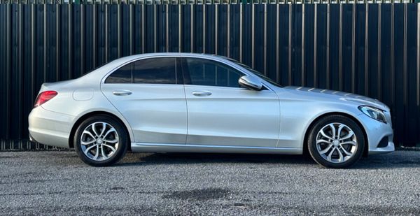 Mercedes-Benz C220d Auto *Immaculate 334025445