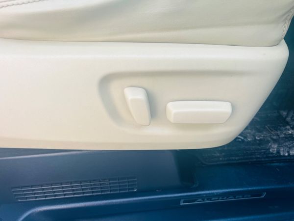 Toyota Alphard 2016** beige leather ** 334102763
