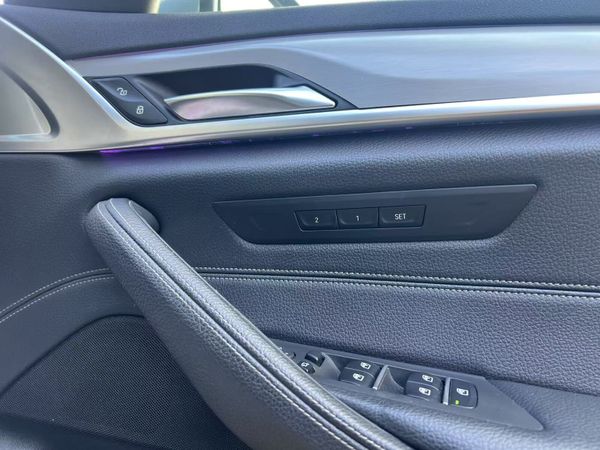 181 BMW 530E HYBRID PLUG IN 334430678